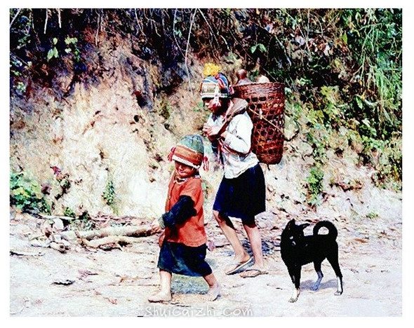 姚建华云南民族风人物风土水彩-10